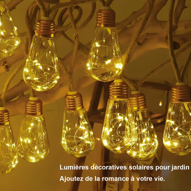 Guirlande Lumineuse d'Extérieur à Énergie Solaire